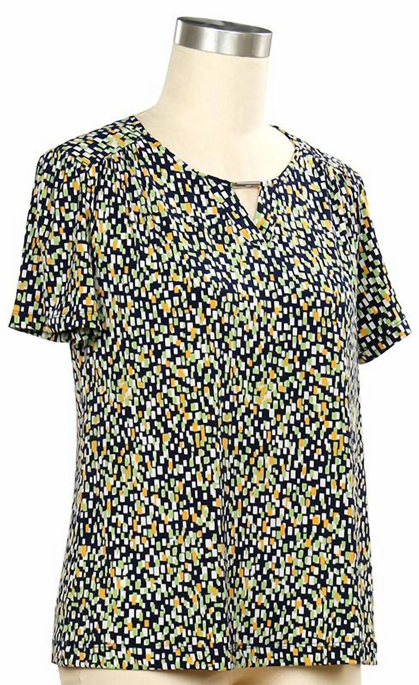 NEW SOUTHERN LADY women's hub city short sleeve print top in aloevera phantomink